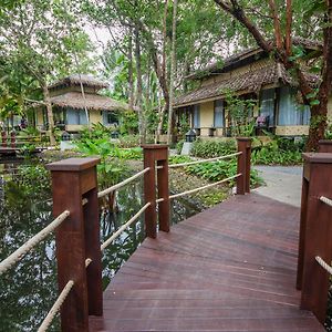 Centara Koh Chang Tropicana Resort